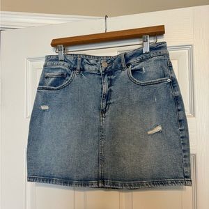 Garage mini denim skirt